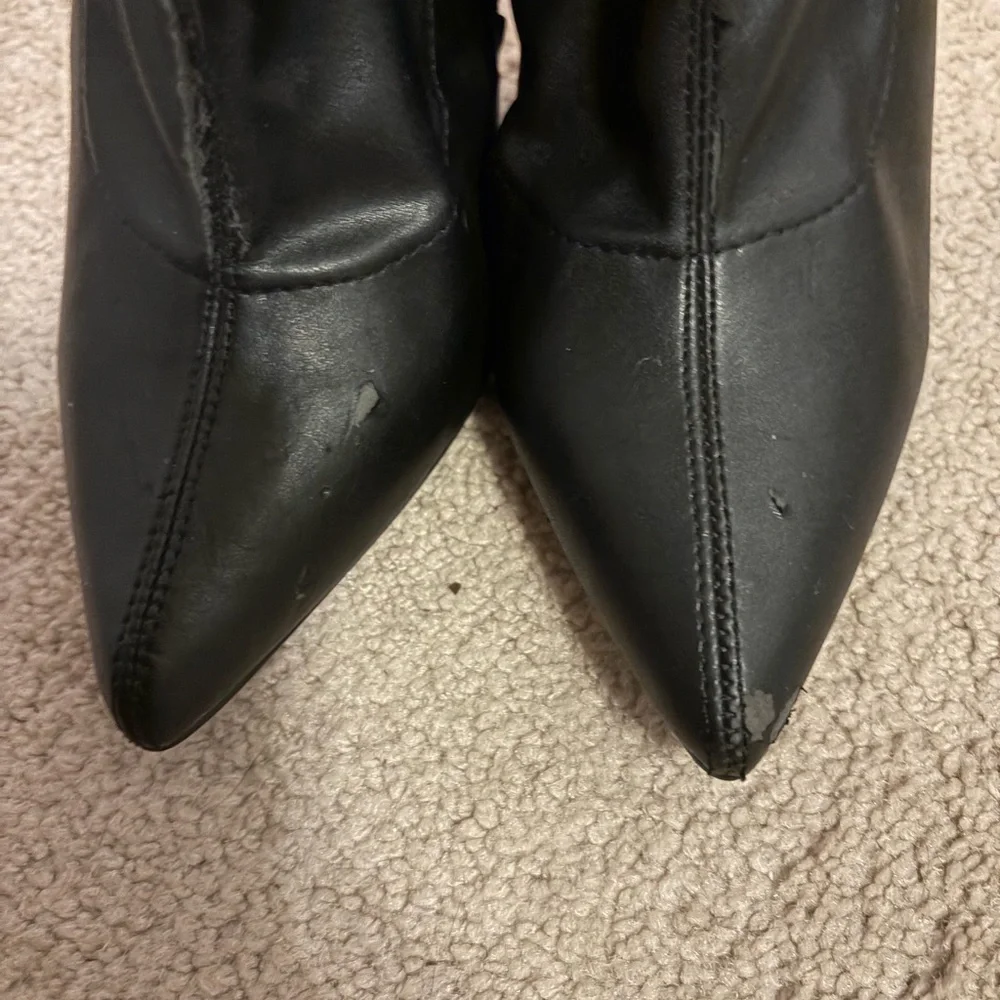 FLAWED Black Thigh High Stiletto Boots FLAWED - Picture 5 of 8